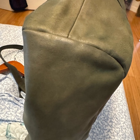 We The Free - Echo Leather Tote
Brand new - Picture 9 of 16